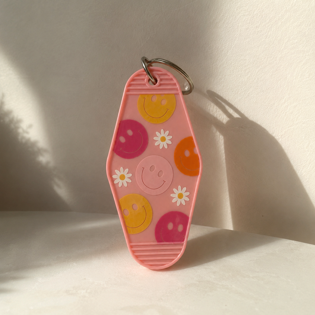 Retro Smiley & Daisy Keychain